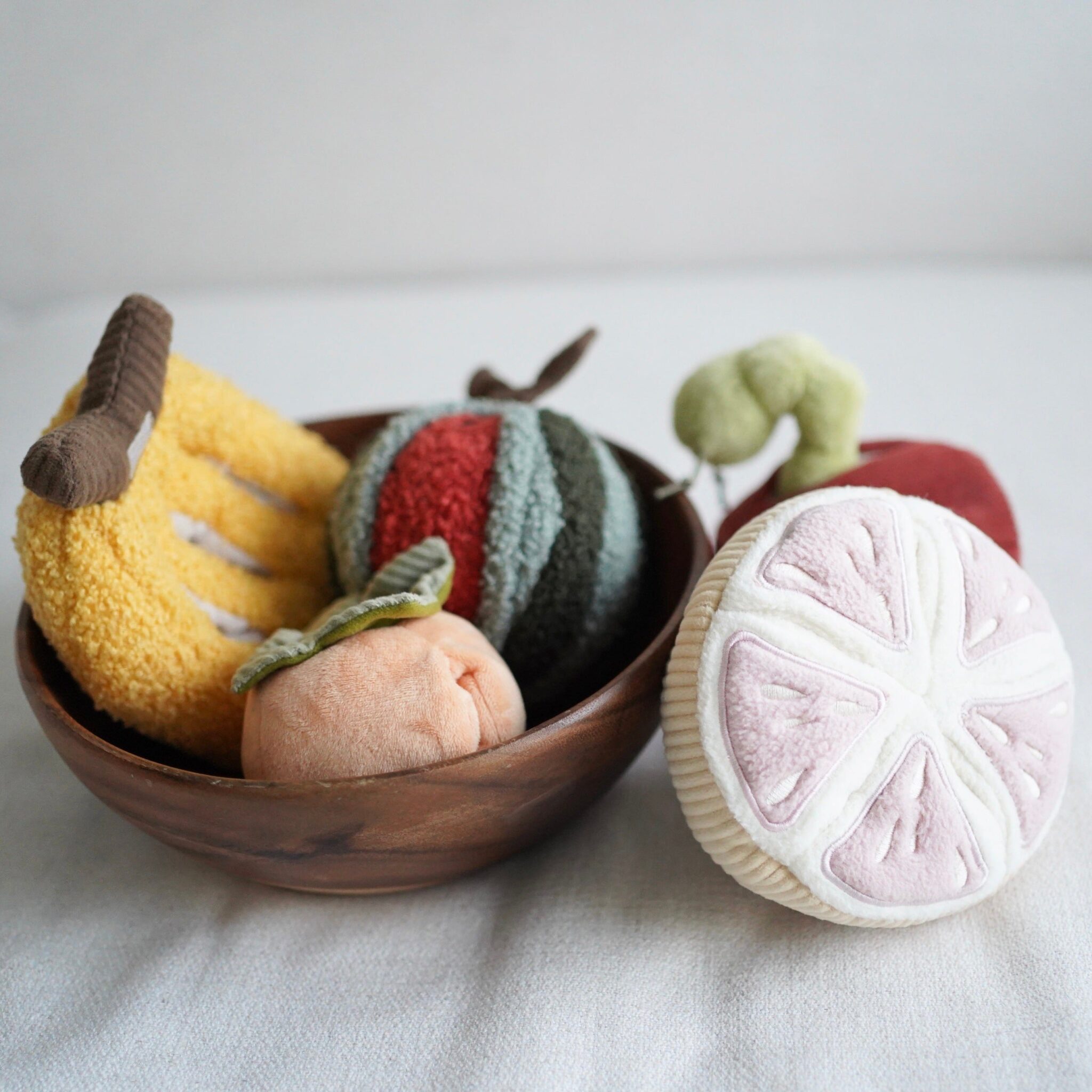 LAMBWOLF- ZABAWKA WĘCHOWA DLA PSA/KOTA GREJPFRUT - obrazek 4